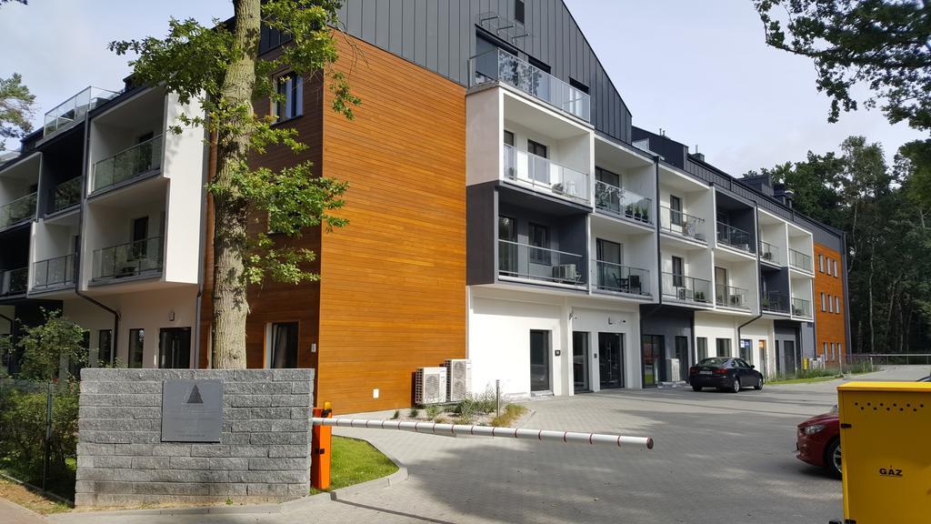 Dwie Sosny Apartamenty Ostrowski Ustronie Morskie Exteriör bild